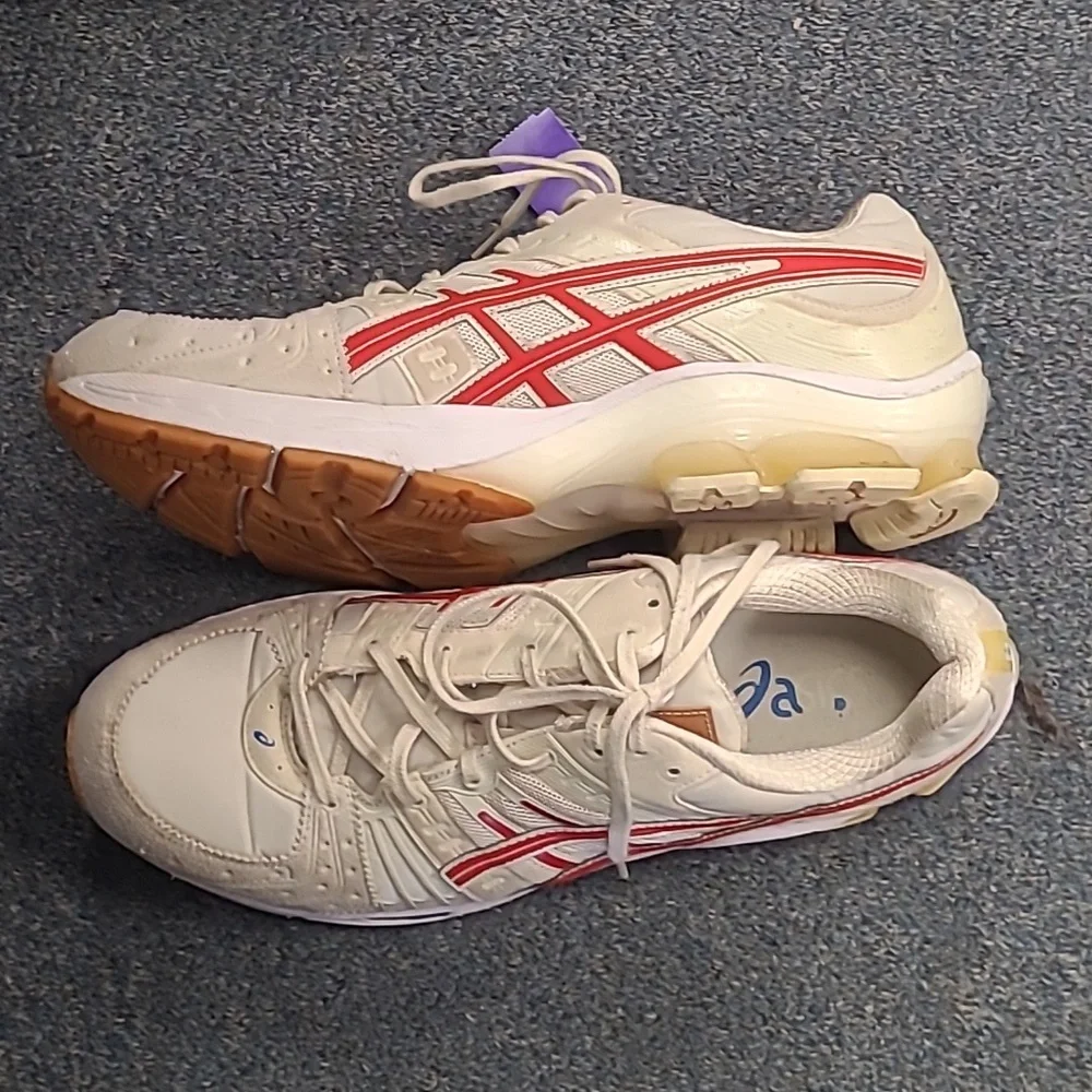 💋Asics Sneakers - Picture 2 of 5